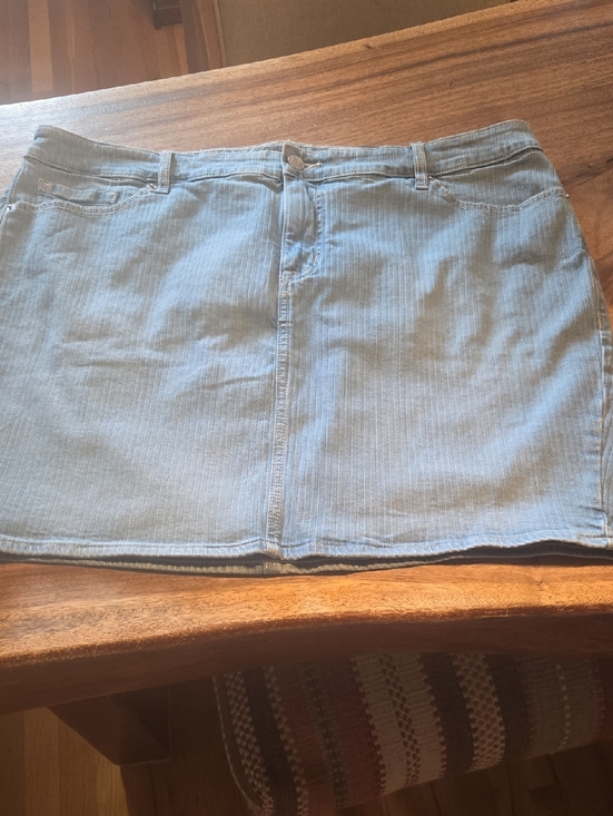 torrid Dresses & Skirts - New Torrid Denim Skirt